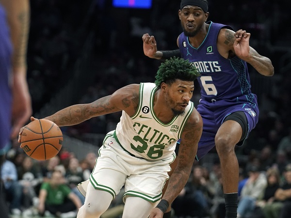 Marcus Smart tertantang untuk jadi mentor yang baik bagi Ja Morant.