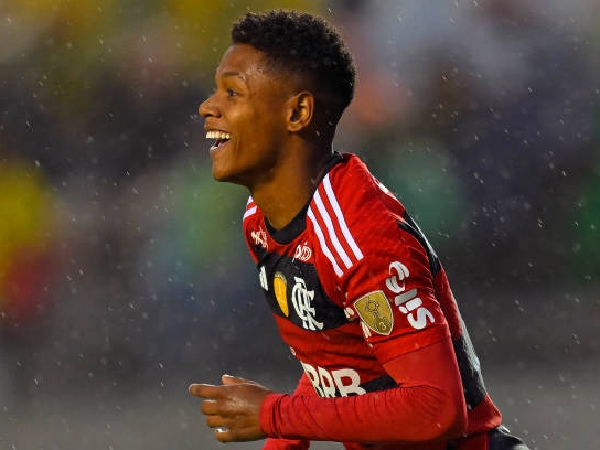 Chelsea mengejar tanda tangan Matheus Franca