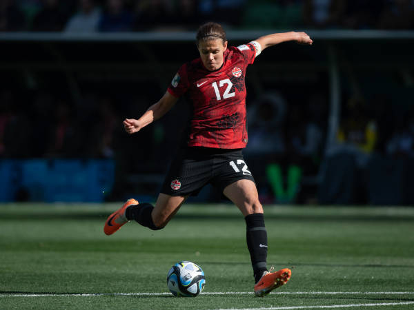 Detained in Nigeria draw, Canada coach reluctant to blame Christine Sinclair