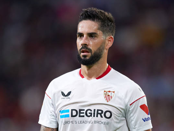 Dapat Kontrak Satu Tahun, Isco Resmi Merapat ke Real Betis