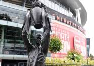 Arsenal Resmikan Patung Arsene Wenger di Luar Emirates Stadium