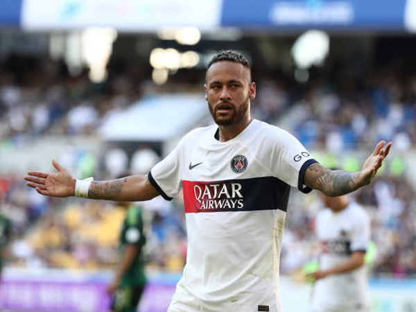 Neymar Akan Dibayar Mahal Jika Promosikan Arab Saudi di Instagram