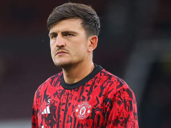 Bek Manchester United, Harry Maguire.