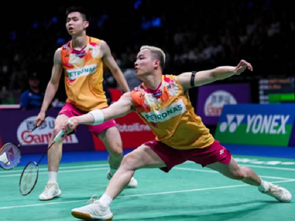Defending champion and Lee Zii Jia qualify for Top 16 at 2023 BWF World Championships