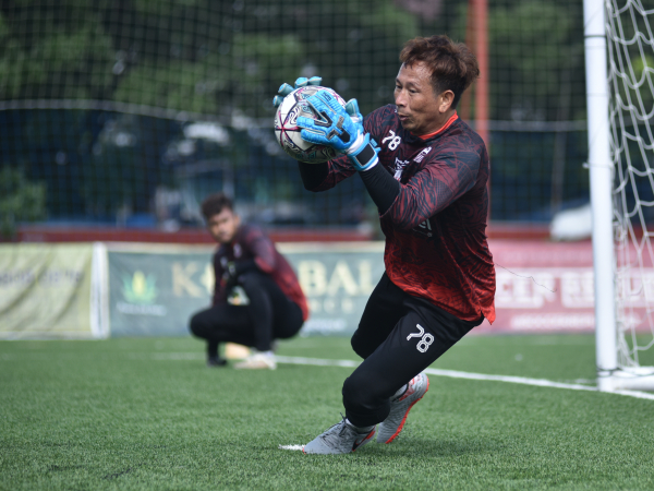 Mantan Kiper Persib, I Made Wirawan