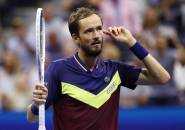 Hasil US Open: Daniil Medvedev Permalukan Juara Bertahan