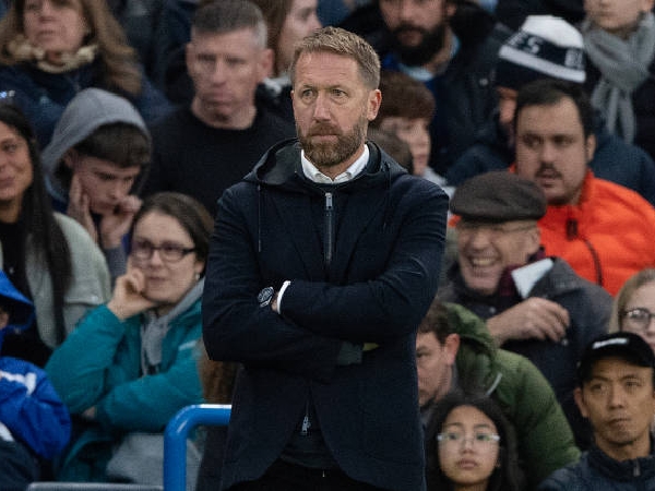 Graham Potter menolak tawaran melatih Rangers