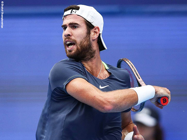 Patahkan Lima Kekalahan Beruntun Di Semifinal, Karen Khachanov Tembus Final Di Zhuhai