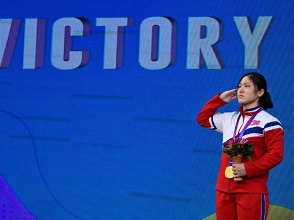 Angkat Besi Korea Utara Kembali Cetak Rekor Dunia di Asian Games