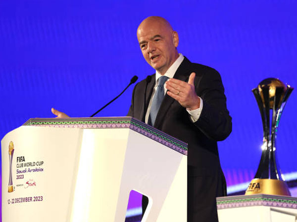 Presiden FIFA Kirim Surat Ke Asosiasi Sepak Bola Israel dan Palestina