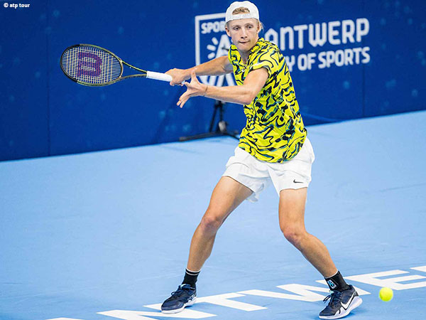 Turun Di Antwerp, Mark Lajal Nikmati Kemenangan Pertama Di Turnamen ATP