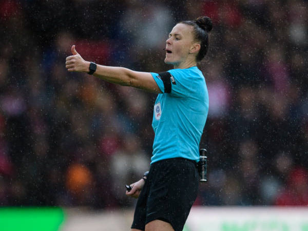 Rebecca Welch - Wasit Wanita Pertama yang Akan Bertugas di Premier League