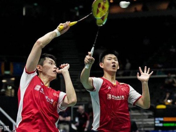 Liu Yuchen/Ou Xuanyi Tantang Lee Yang/Wang Chi Lin di Final Hylo Open 2023