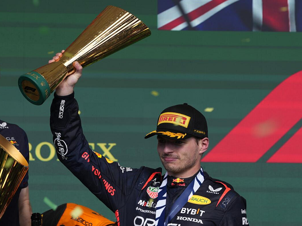 Max Verstappen lebihi dua kali poin Sergio Perez di klasemen usai rajai GP Sao Paulo.