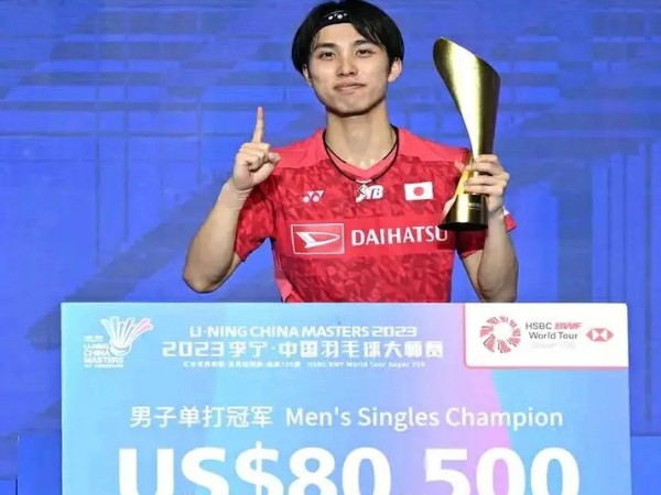 Kodai Naraoka Kampiun Tunggal Putra China Masters 2023