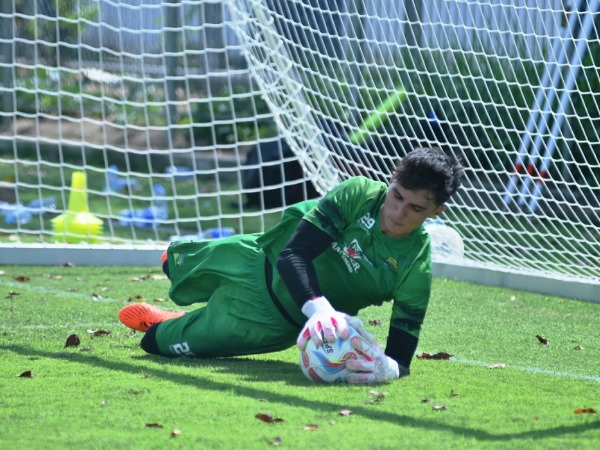 Bojan Hodak senang dengan kehadiran Kevin Ray Mendoza ke Persib