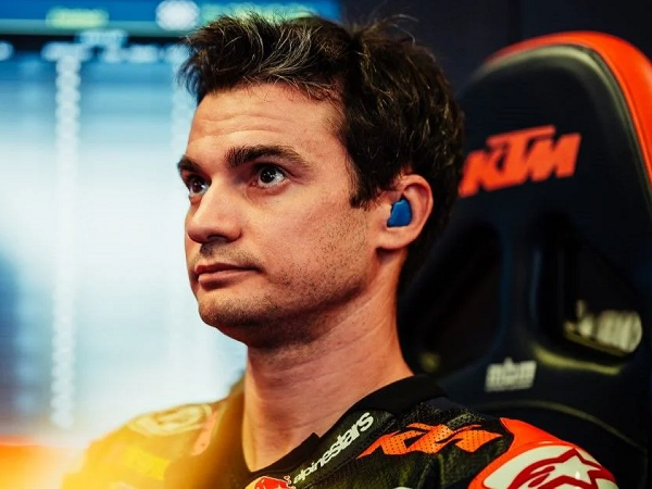 Dani Pedrosa angkat jempol dengan performa Marc Marquez di Tes Valencia.