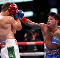Ryan Garcia Sukses KO Oscar Duarte, Bangkit Dari Kekalahan Pro Pertamanya