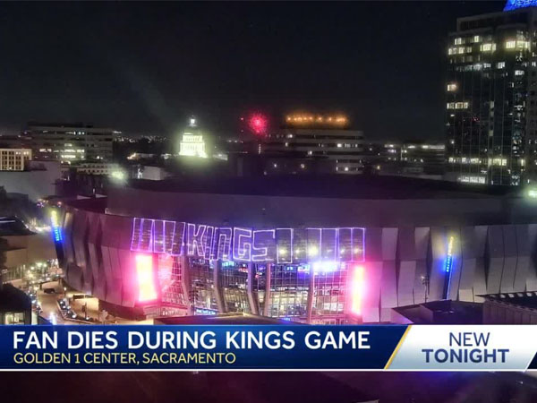 Stasiun televisi lokal di Sacramento memberitakan seorang penonton meninggal dunia di Golden 1 Center. (Foto: Yahoo Sports)