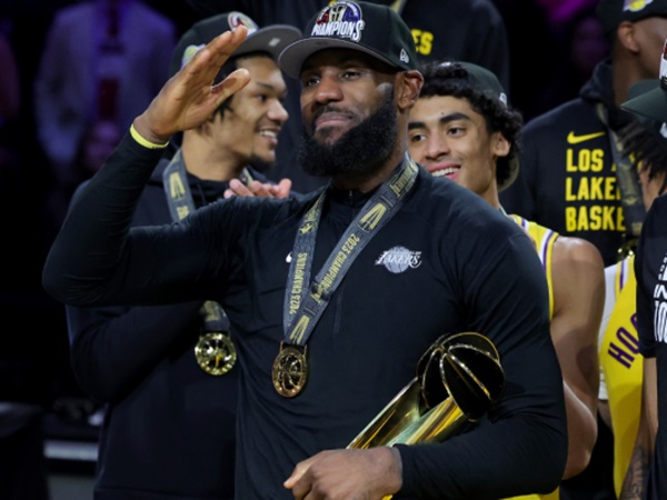 Hajar Pacers, LeBron James Menangkan MVP Turnamen Perdana