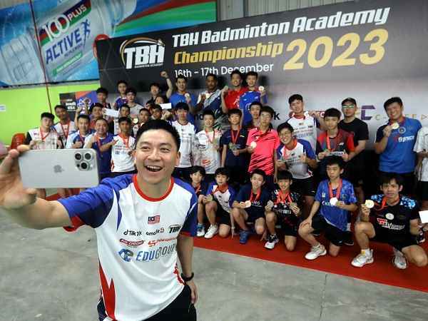 Tan Boon Heong Setuju Pembatasan Pemain Tim Nasional Minimal 16 Tahun