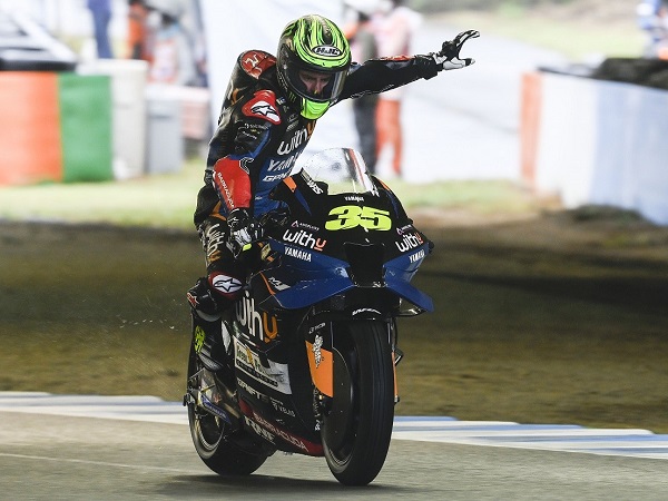 Cal Crutchlow prediksi tim pabrikan Jepang bisa segera bangkit.