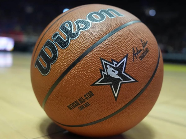 NBA All-Star: Ada Lapangan Basket di Bandara?