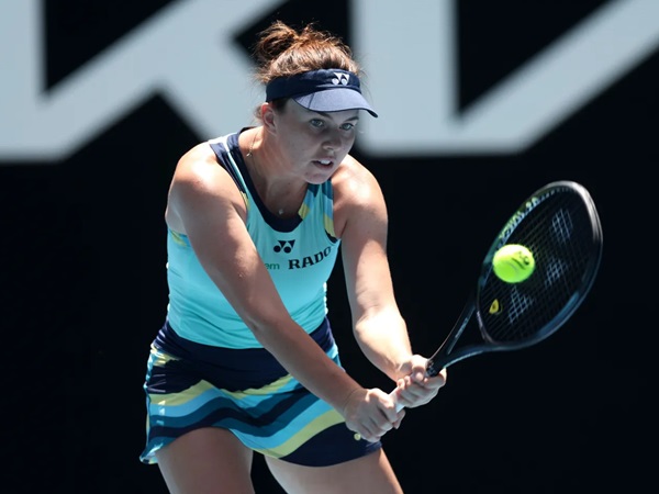 Hasil Australian Open: Elina Svitolina Mundur, Laju Linda Noskova Berlanjut Ke Perempatfinal
