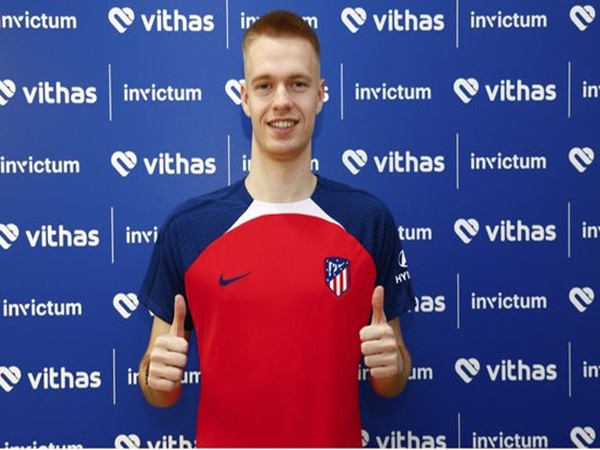 Atletico Madrid resmi rekrut Vermeeren