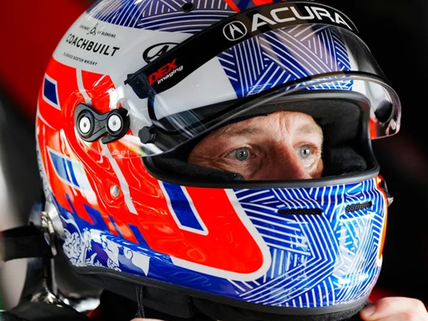Jenson Button Lakukan Debut Daytona 24 Jam dengan Manis