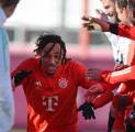 Sacha Boey Akui Menikmati Awal Kariernya Bersama Bayern Munich