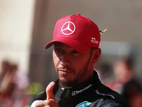 Kepindahan Sensasional Hamilton ke Ferrari Dampaknya Kalahkan Netflix