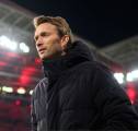 Tolak Liverpool, Simon Rolfes Pilih Bertahan di Leverkusen