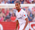 Diminati Tottenham, Defender Sevilla Ingin Bertahan di La Liga