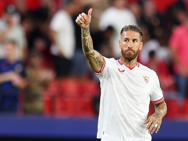 Santiago Bernabeu Siap Sambut Kedatangan Sergio Ramos