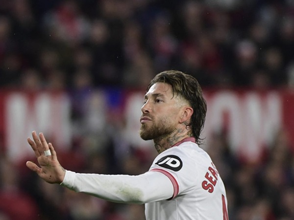 Sergio Ramos Jadi Kapten Sevilla Saat Lawan Real Madrid