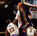 LeBron James: Guard Lakers Harus Bantu Anthony Davis dalam Bertahan