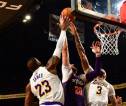 LeBron James: Guard Lakers Harus Bantu Anthony Davis dalam Bertahan