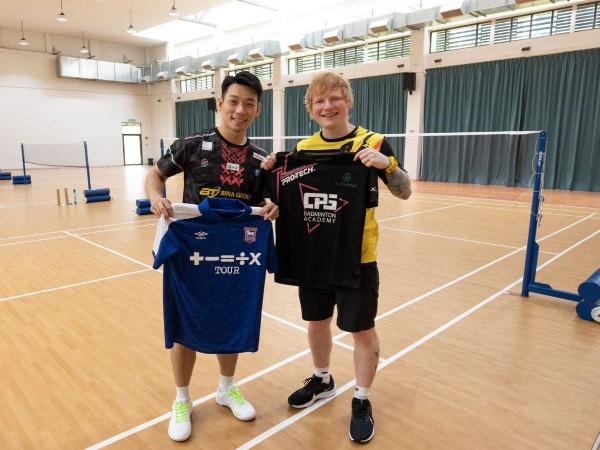 Chan Peng Soon Sparing Partner Bersama Bintang Pop Inggris Ed Sheeran