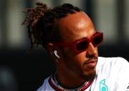 Lewis Hamilton Tegaskan Masih Fokus Bersama Mercedes