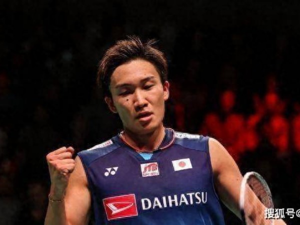 Kento Momota Diprediksi Akan Segera Pensiun