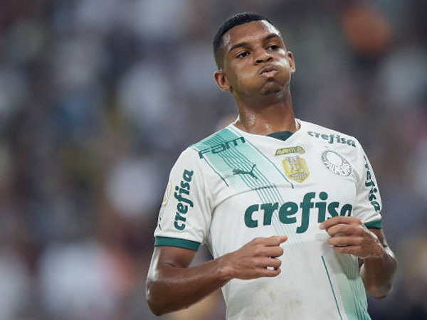 Liverpool Pimpin Perburuan Bintang Muda Palmeiras, Luis Guilherme