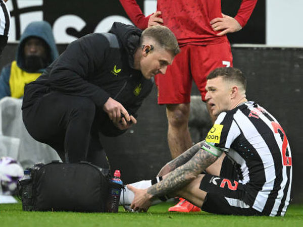 Cedera Betis, Newcastle United Tanpa Kieran Trippier Hingga Akhir Bulan