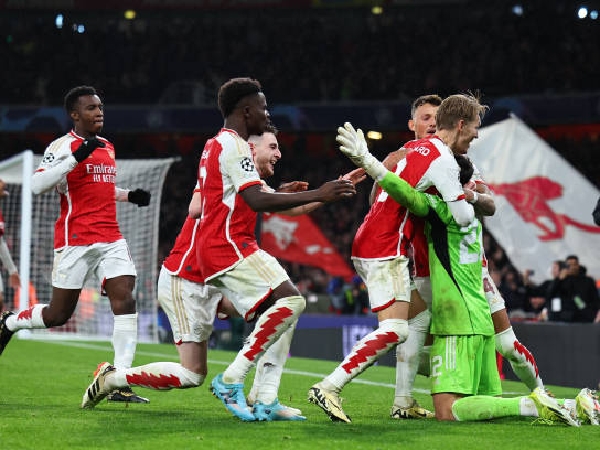 Arsenal baru saja mengamankan tiket ke perempat final Liga Champions