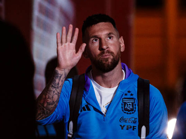 Masih Cedera, Lionel Messi Dipastikan Absen Bela Timnas Argentina