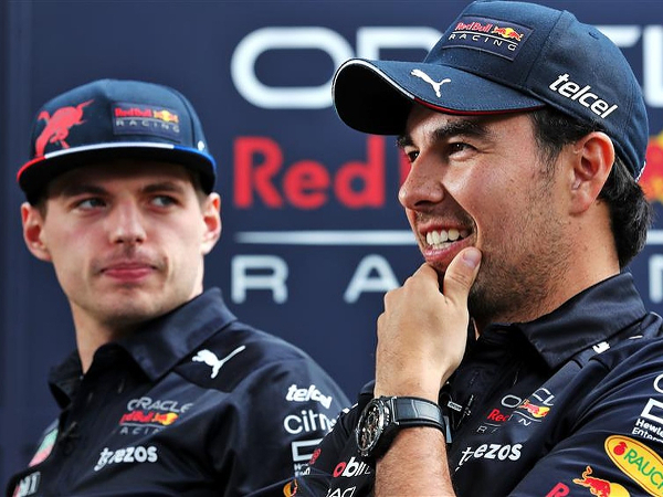 Sergio Perez dan Max Verstappen