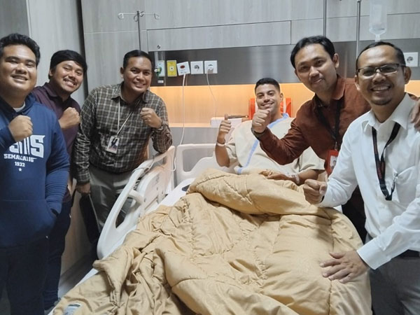 Pemain asing PSIS Semarang, Vitinho usai menjalani operasi lutut