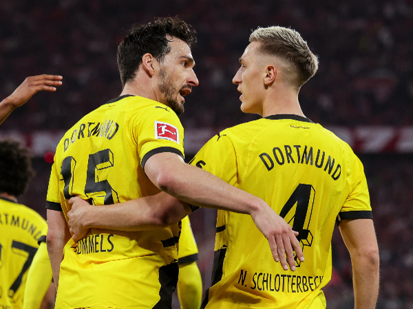 Sebastian Kehl puji Mats Hummels dan Nico Schlotterbeck