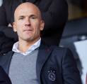 Terlibat Kasus Perdagangan Saham, Ajax Amsterdam Pecat CEO Klub