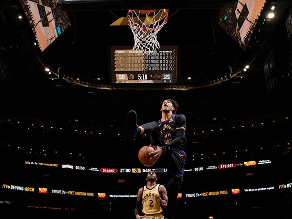 Anthony Davis Terkesan dengan Slam Dunk Jackson Hayes